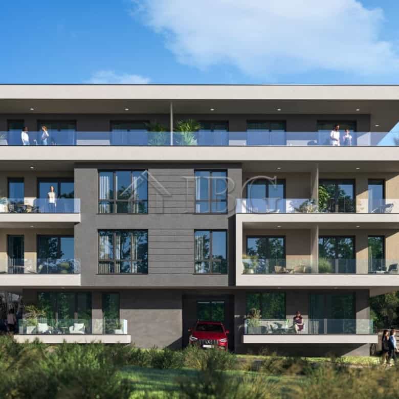 Contemporary 1-bedroom apartment for sale in Sveti Vlas, Bulgaria.