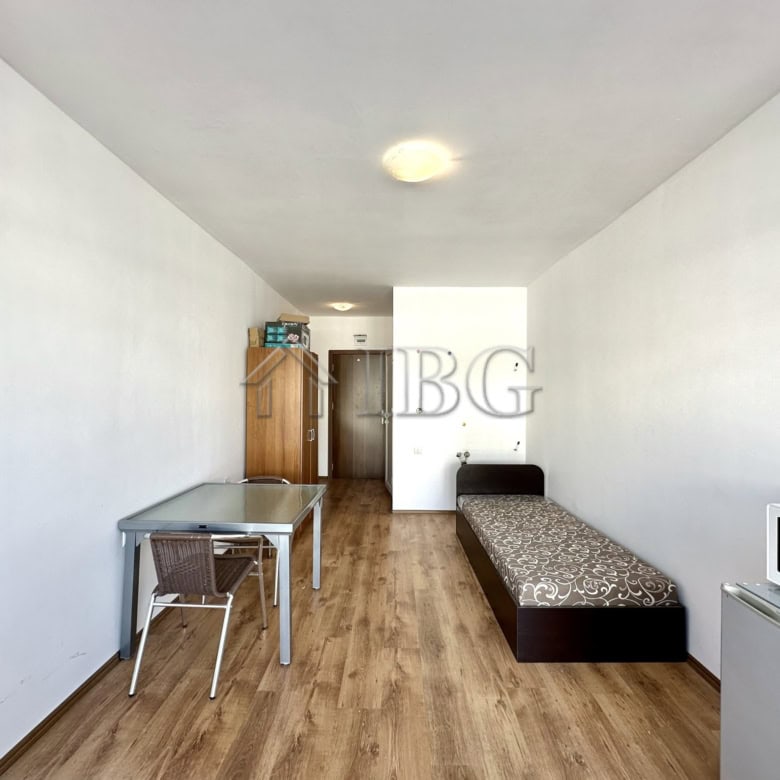 Bright studio with balcony in Gerber 4, Sunny Beach.