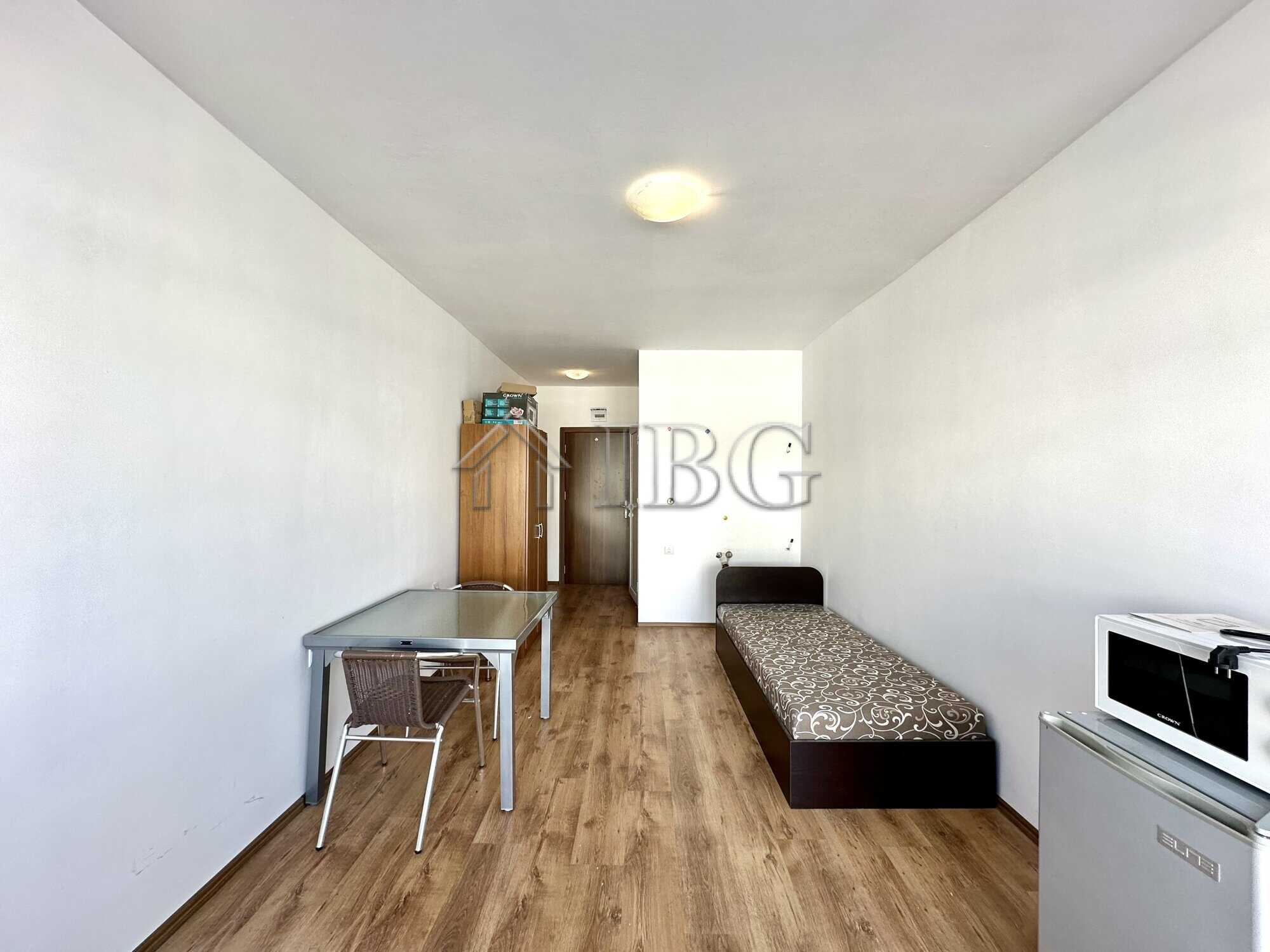Bright studio with balcony in Gerber 4, Sunny Beach.