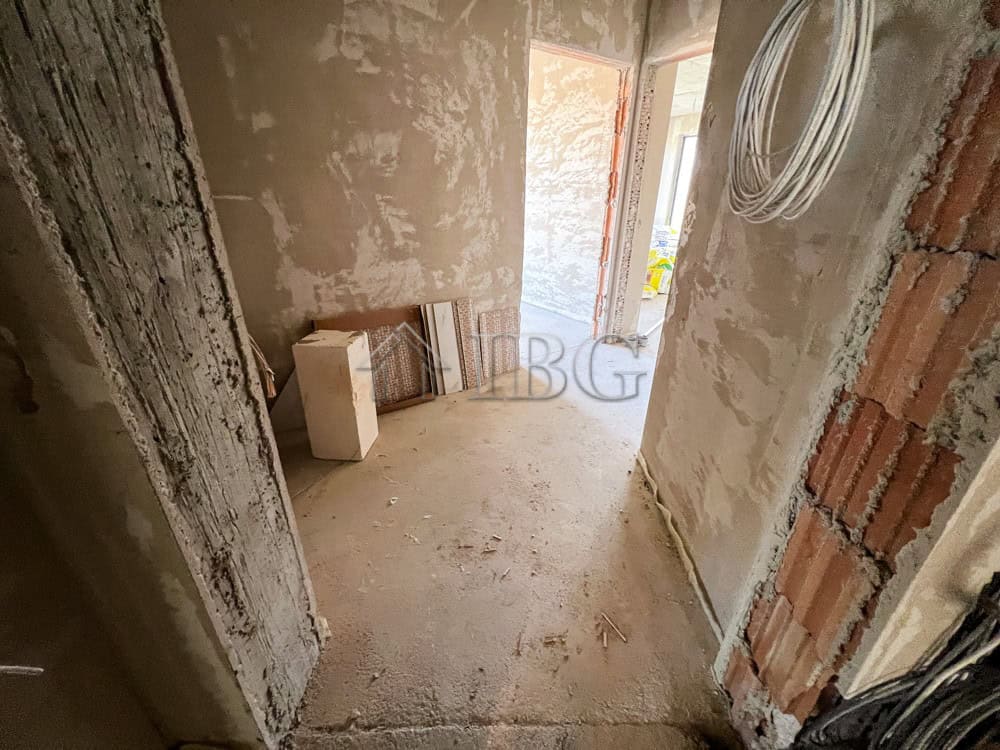 Apartment with lake view, under construction, in Pomorie's new residential building.