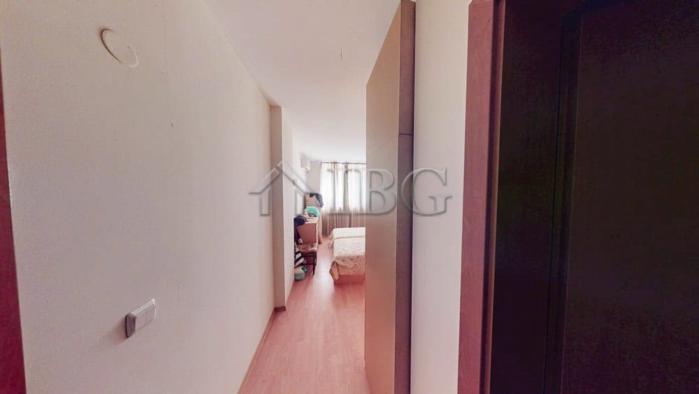 Bright 1-bedroom apartment in Sunset Beach 2 complex, Sunny Beach, Bulgaria.