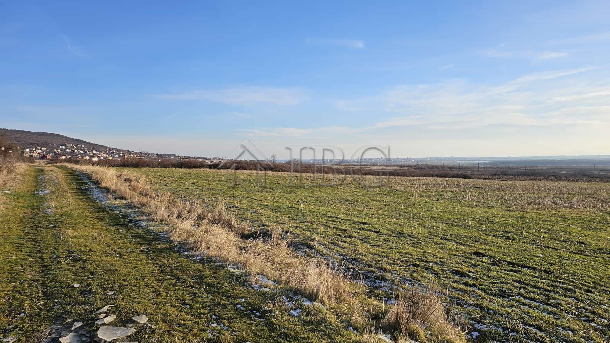 Sea view building plot in Kosharitsa, Bulgaria, ideal for development with scenic countryside and di.