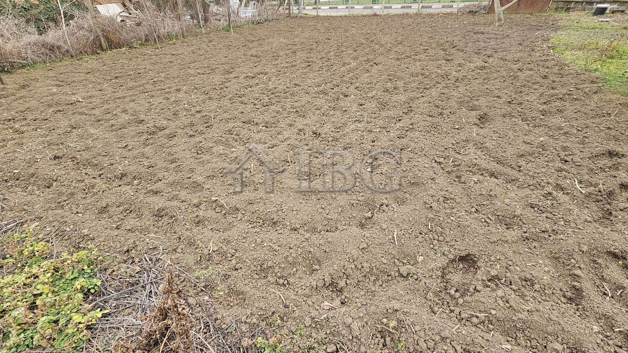 Spacious land plot in Gyulyovtsa Village, Burgas Region, ideal for building a home or investment.