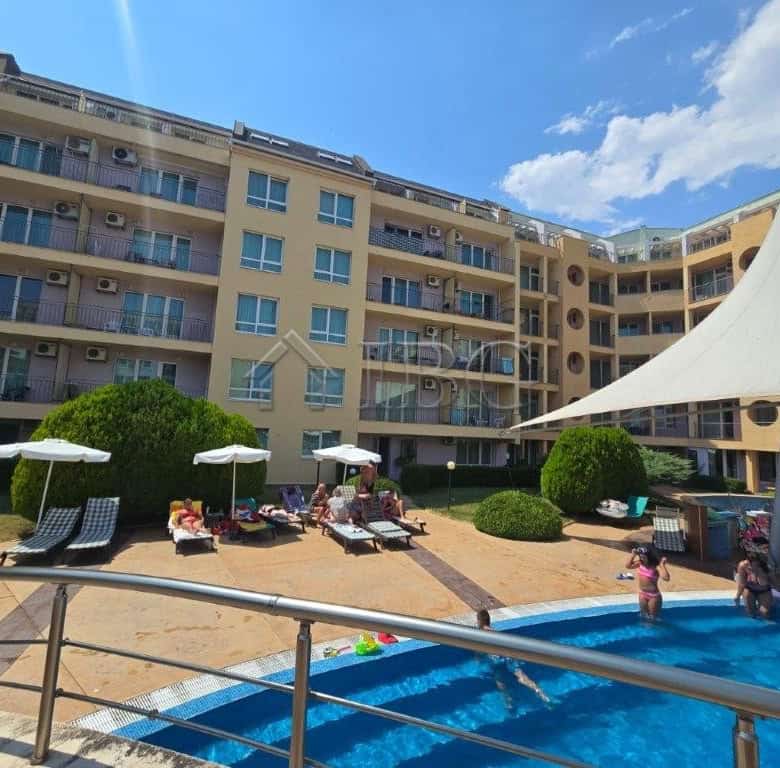 Bright 2-room apartment overlooking the pool at Pollo Resort, Sunny Beach.