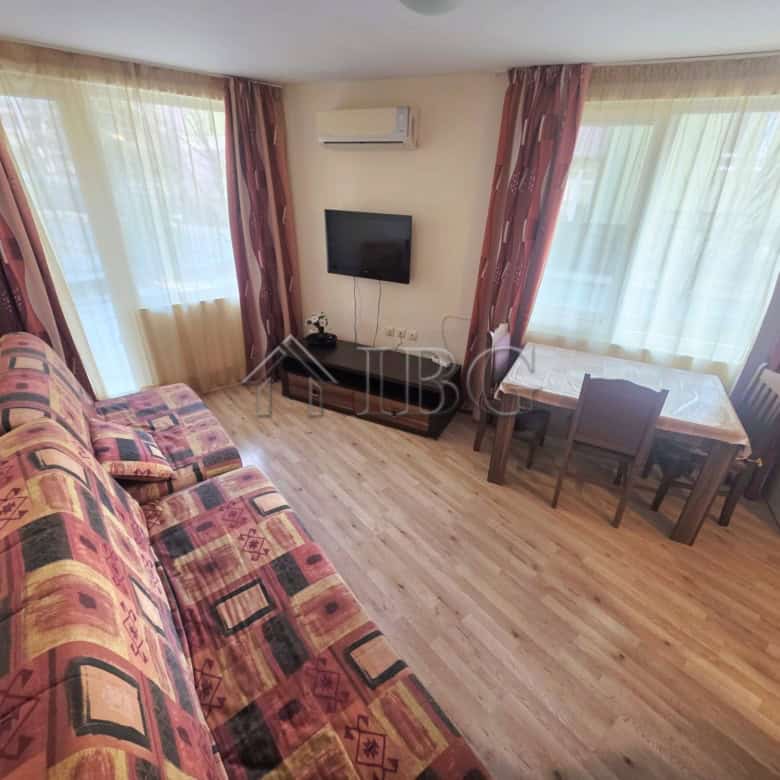 Studio with direct exit to the pool in Amadeus 19, Sunny Beach, offering comfortable living space an.