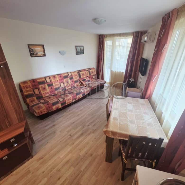 Studio with direct exit to the pool in Amadeus 19, Sunny Beach.