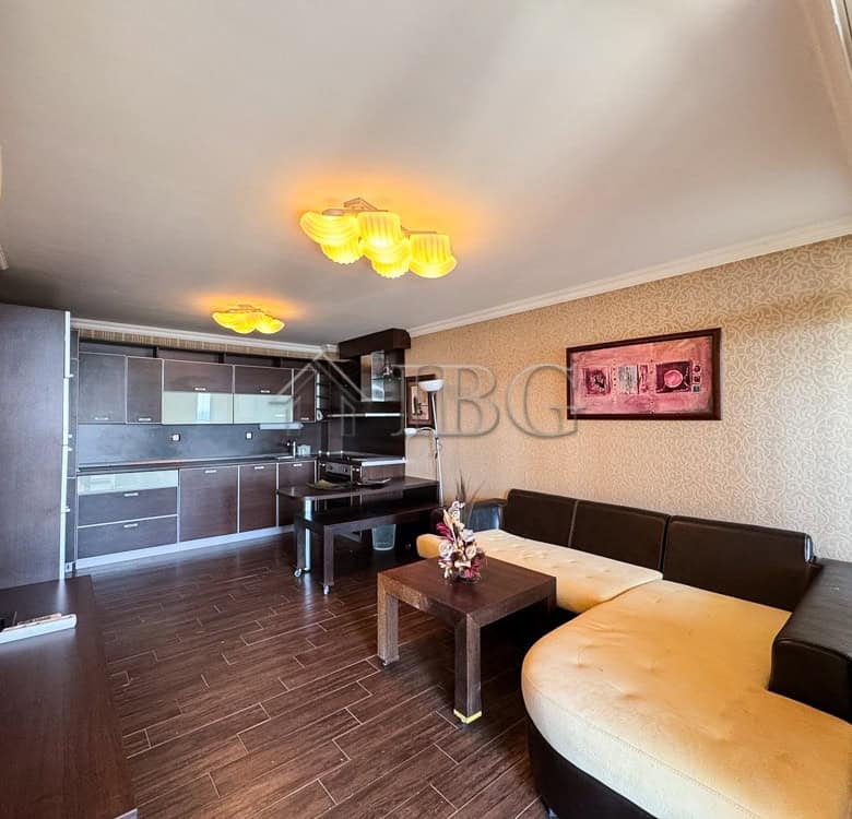 Modern 1-bedroom apartment with sea views in Sveti Vlas, Bulgaria, featuring a spacious living area.