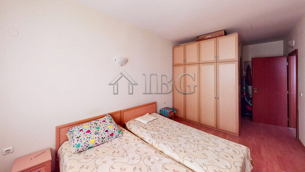 Bright 1-bedroom apartment for sale in Sunset Beach 2 Complex, Sunny Beach. Perfect for investment o.