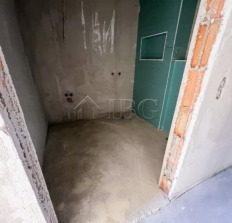 Unfinished 1-bedroom apartment interior in Pomorie under construction.