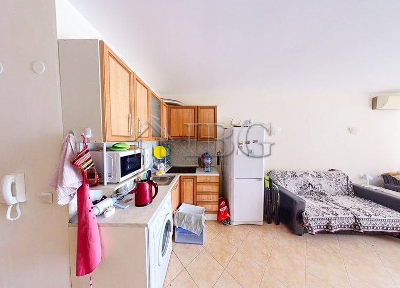 Interior view of a 1-bedroom apartment in Sunset Beach 2 Complex, Sunny Beach.