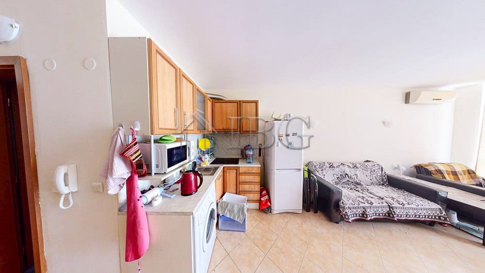 Interior view of a 1-bedroom apartment in Sunset Beach 2 Complex, Sunny Beach.