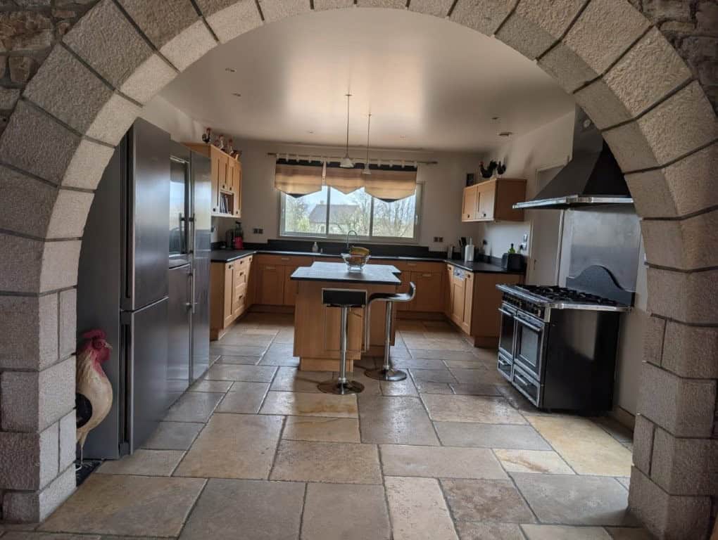 Luxury 4 Bed Le Manoir House Spacious kitchen with modern appliances in Dordogne Valley, France.