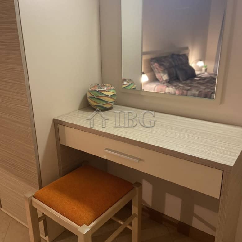Furnished one-bedroom apartment with modern decor at Royal Sun, Sunny Beach, ideal for comfortable l.