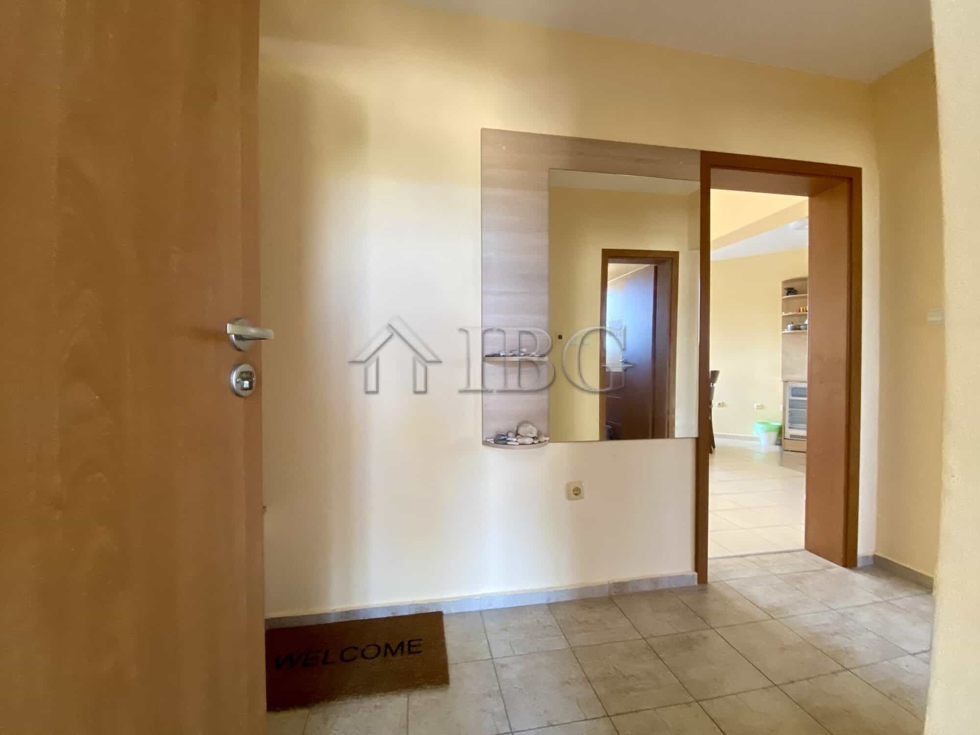Bright one-bedroom apartment overlooking the pool in Chateau Del Mar, Sunny Beach.