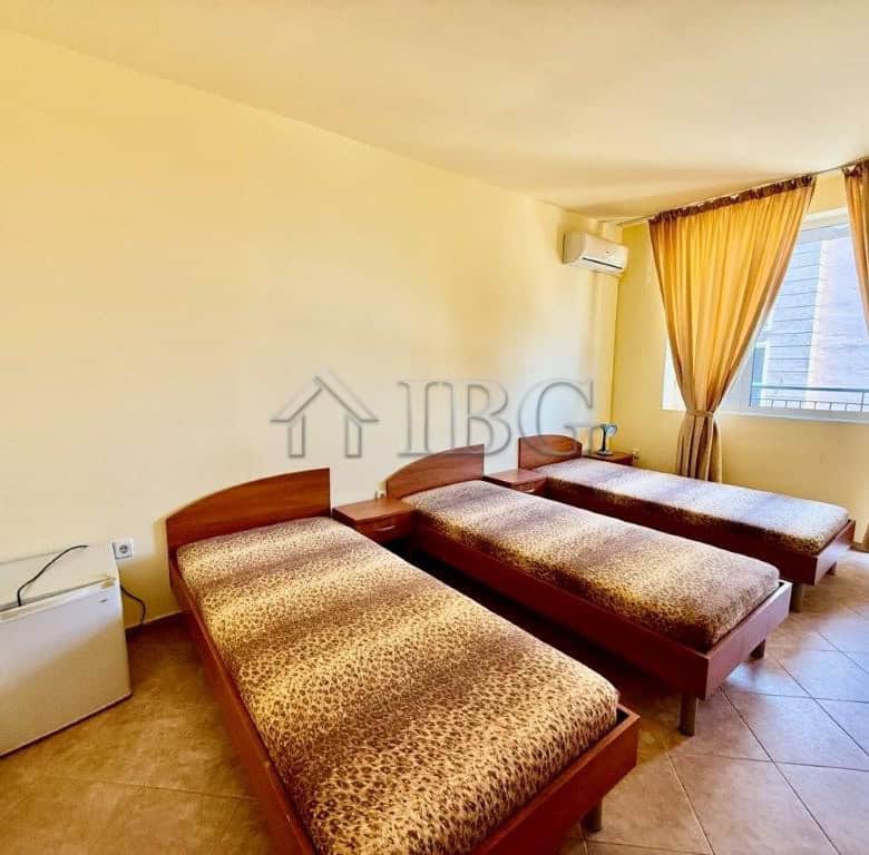 Cozy studio apartment in Ravda close to LIDL and the beach, ideal for investment.