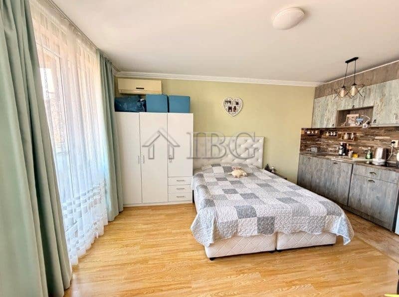 Cozy studio apartment with balcony in Melia Resort 6, Nessebar, just 5 minutes from the beach.