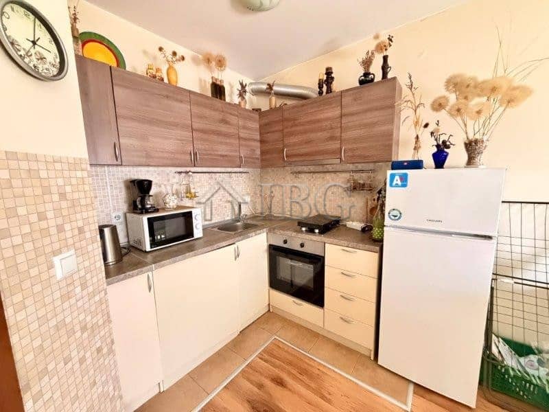 Bright one-bedroom apartment in Viola 2, Nessebar, with no maintenance fee. Perfect for investment o.