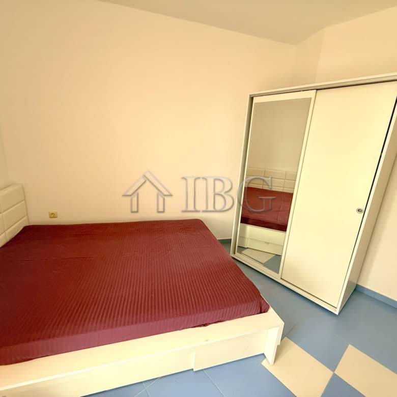 Apartment with mountain view and modern furnishings in Butterfly Complex, Sveti Vlas.
