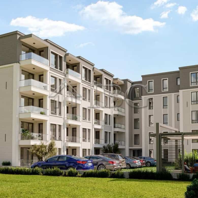New residential development in Ravda with modern apartments and amenities.