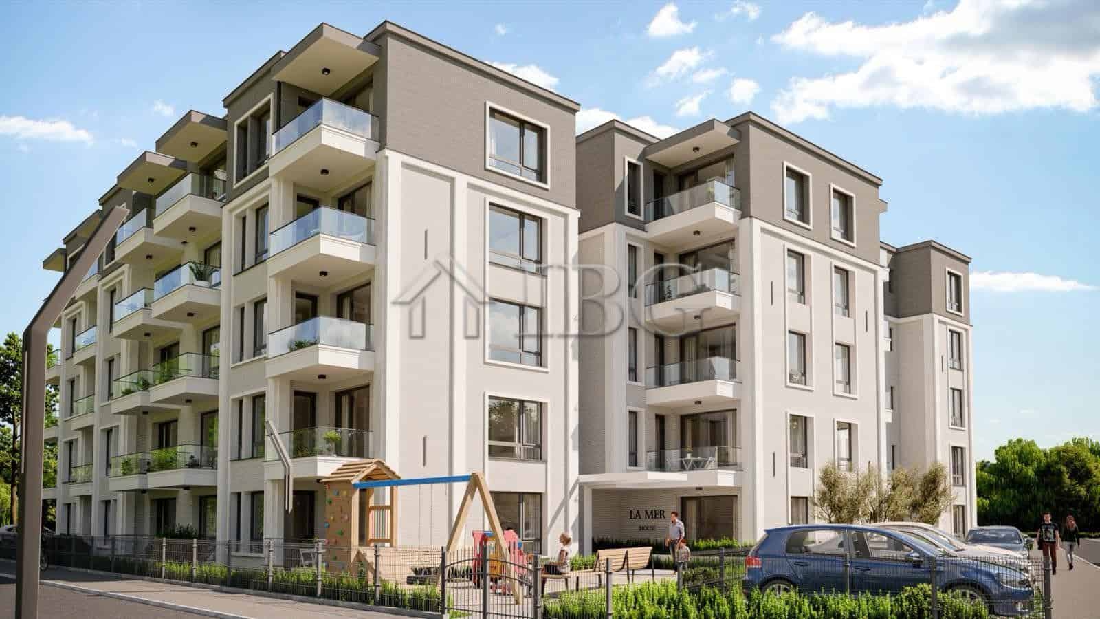 Beautiful La Mer House apartment complex in Ravda, Bulgaria, featuring contemporary design and spaci.