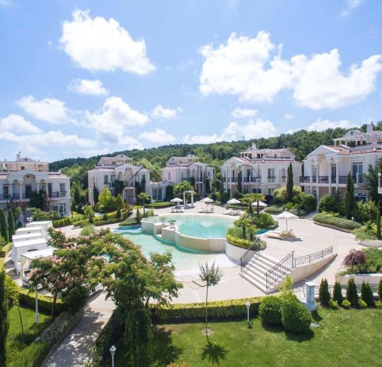 Luxury villas with pools in Olympia Complex, Sozopol, Bulgaria.