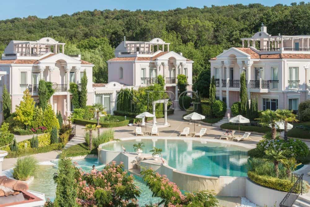 Luxury villas in Olympia Complex, Sozopol with private pools and lush gardens. Perfect for a luxurio.