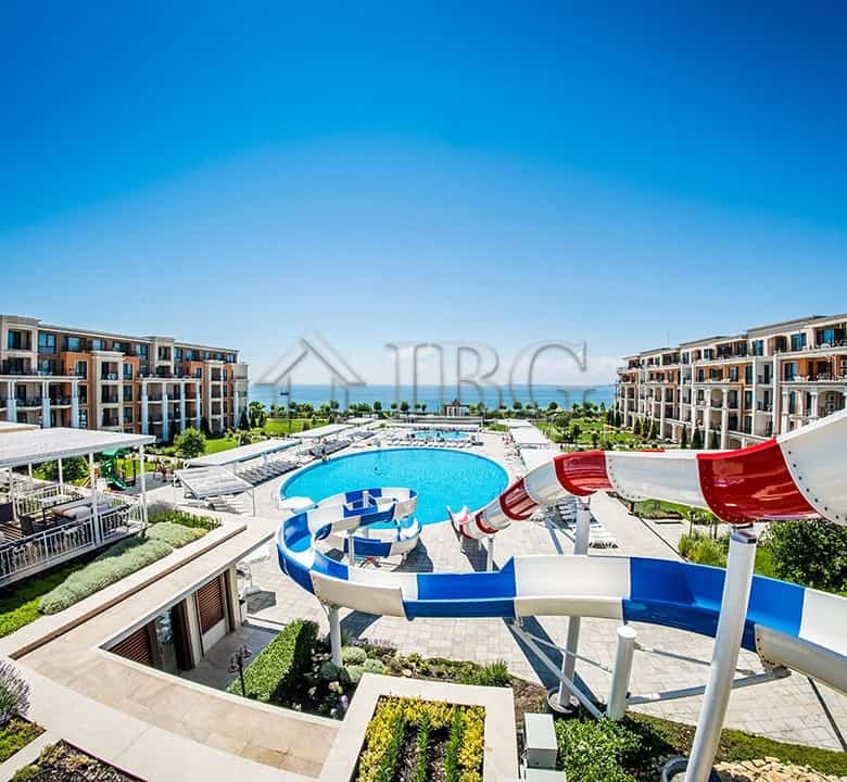 Apartment (1+1) for Sale | Premier Fort Beach, Sveti Vlas – First Line.