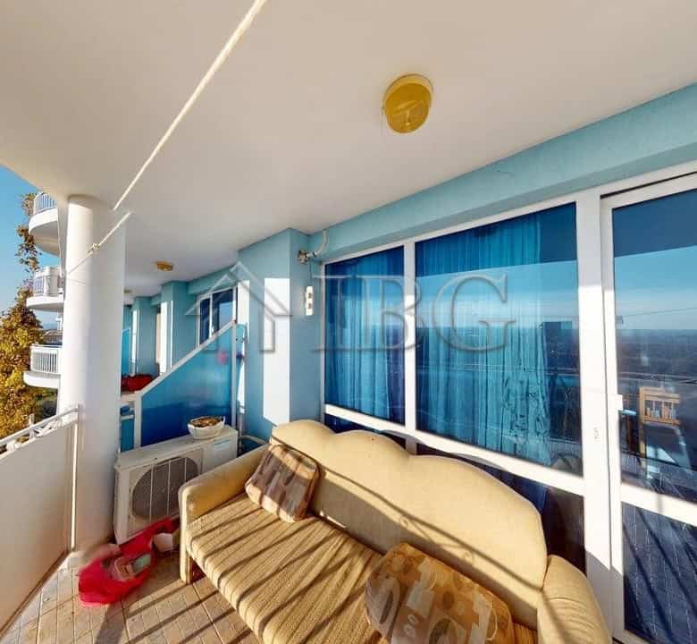 Balcony of modern one-bedroom apartment with sea view in Rio Apartments.