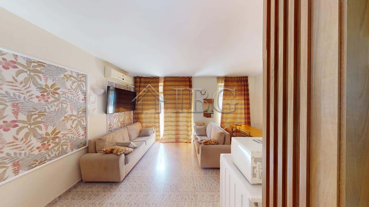 Cozy studio with balcony overlooking green yard in Royal Dreams, Sunny Beach.