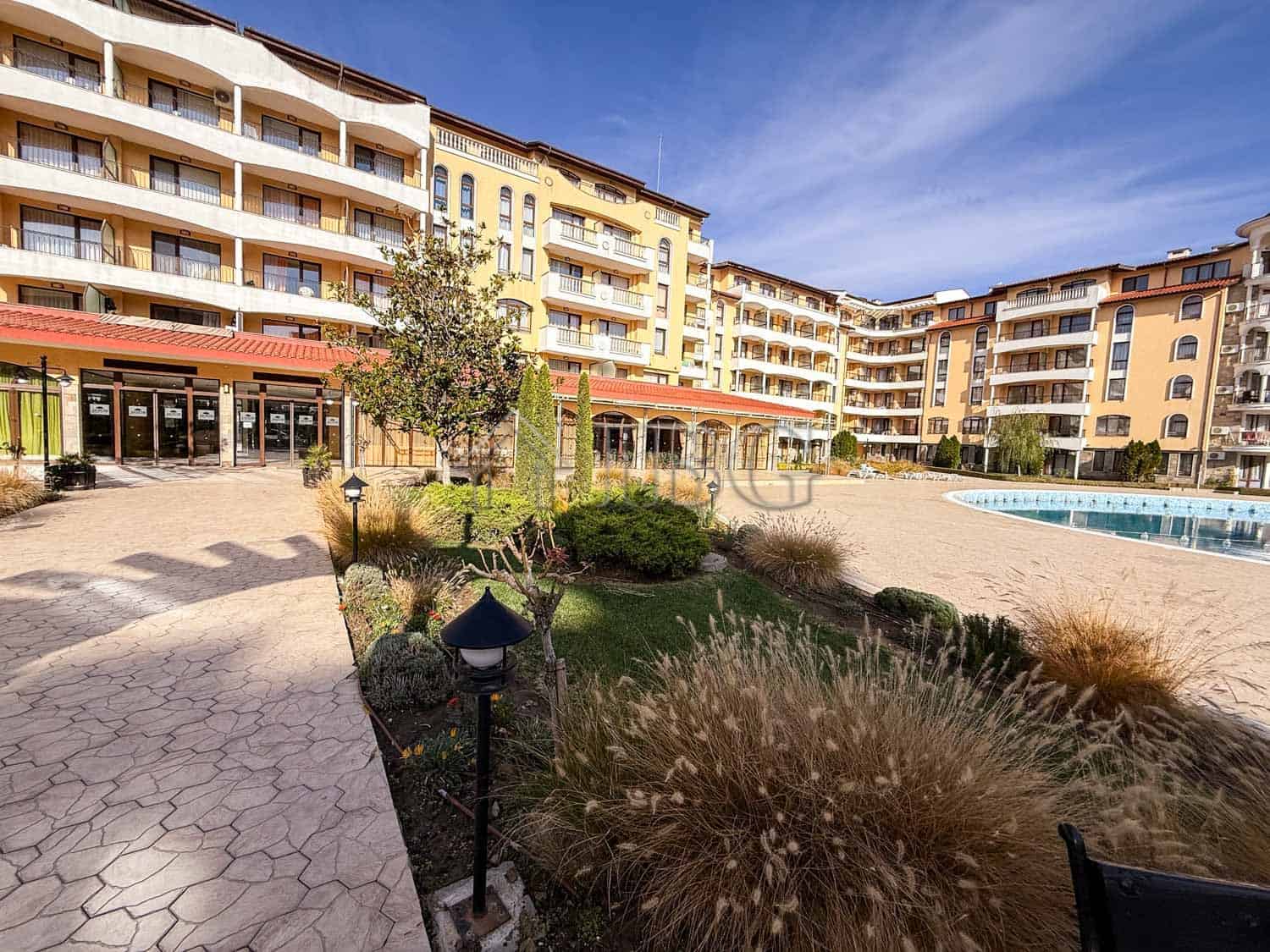 Modern apartment with 2 bedrooms and 2 bathrooms in Sunny Beach, part of the Royal Sun Complex.