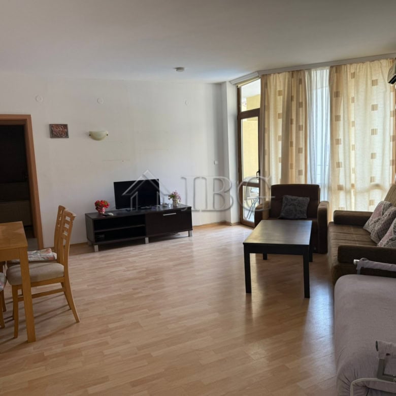 Bright 2-bedroom apartment with three balconies in Sands Complex, Sunny Beach. Modern living space w.