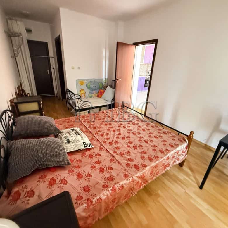 Bright furnished 2-room apartment near Sunny Beach, perfect for holiday or investment. Modern interi.