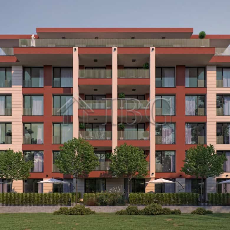Bright 1-bedroom apartment with garden in Sunny View Central, Block 7.