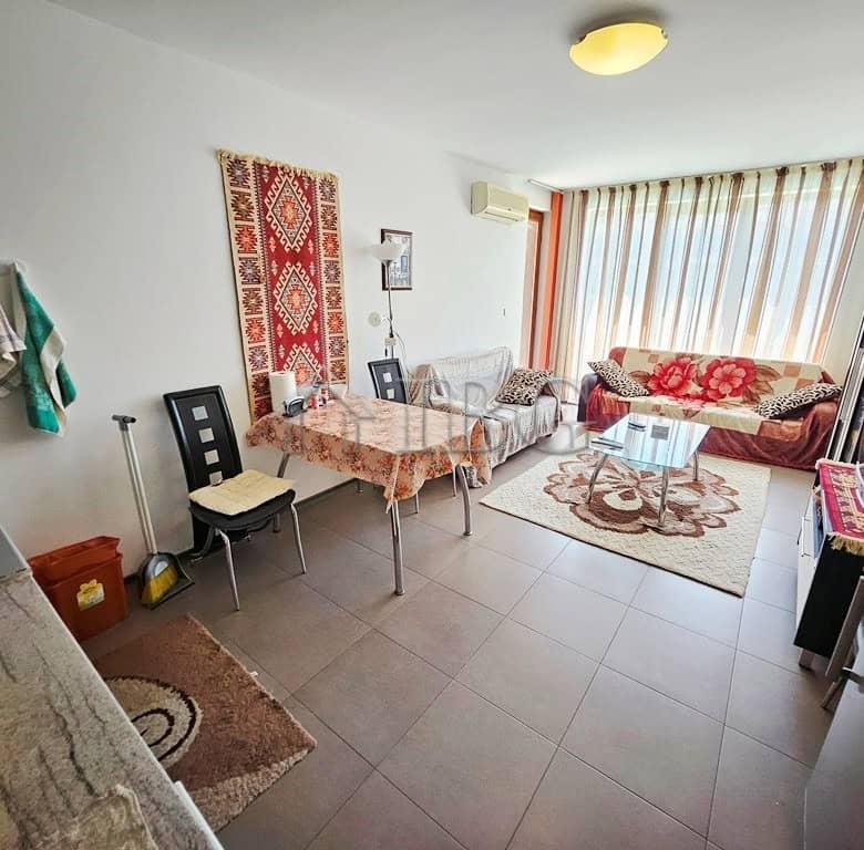 Bright apartment with 2 bedrooms, 2 bathrooms, and sunny north-facing views in Sunny Beach.