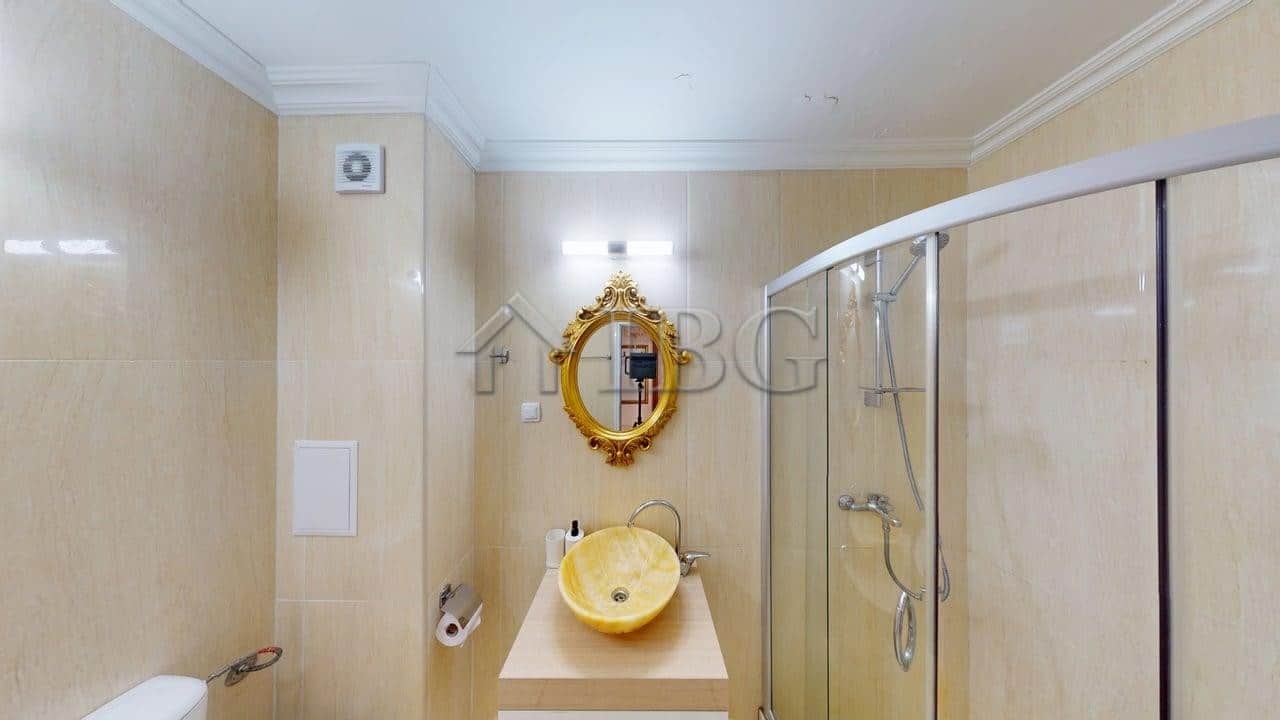 Bright 2-room apartment with modern amenities in Sunny Beach, perfect for comfortable living or vaca.