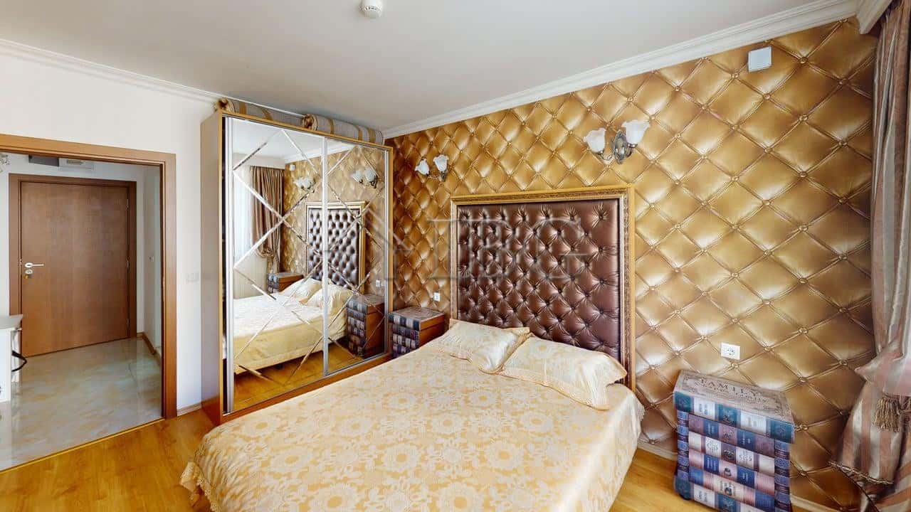 Bright apartment with two bedrooms in Sunny Beach, perfect for holiday stays or investment. Modern f.