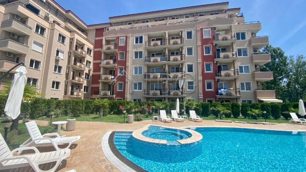 Spacious maisonette apartment in VIP Zone Complex, Sunny Beach, with pool access and scenic views.