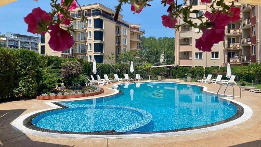 Apartment complex with swimming pool at VIP Zone, Sunny Beach.
