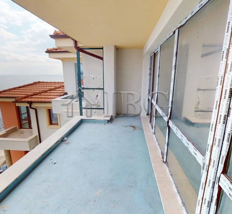 Balcony of a 2-bedroom apartment with sea view in Villa Metara, Ravda.