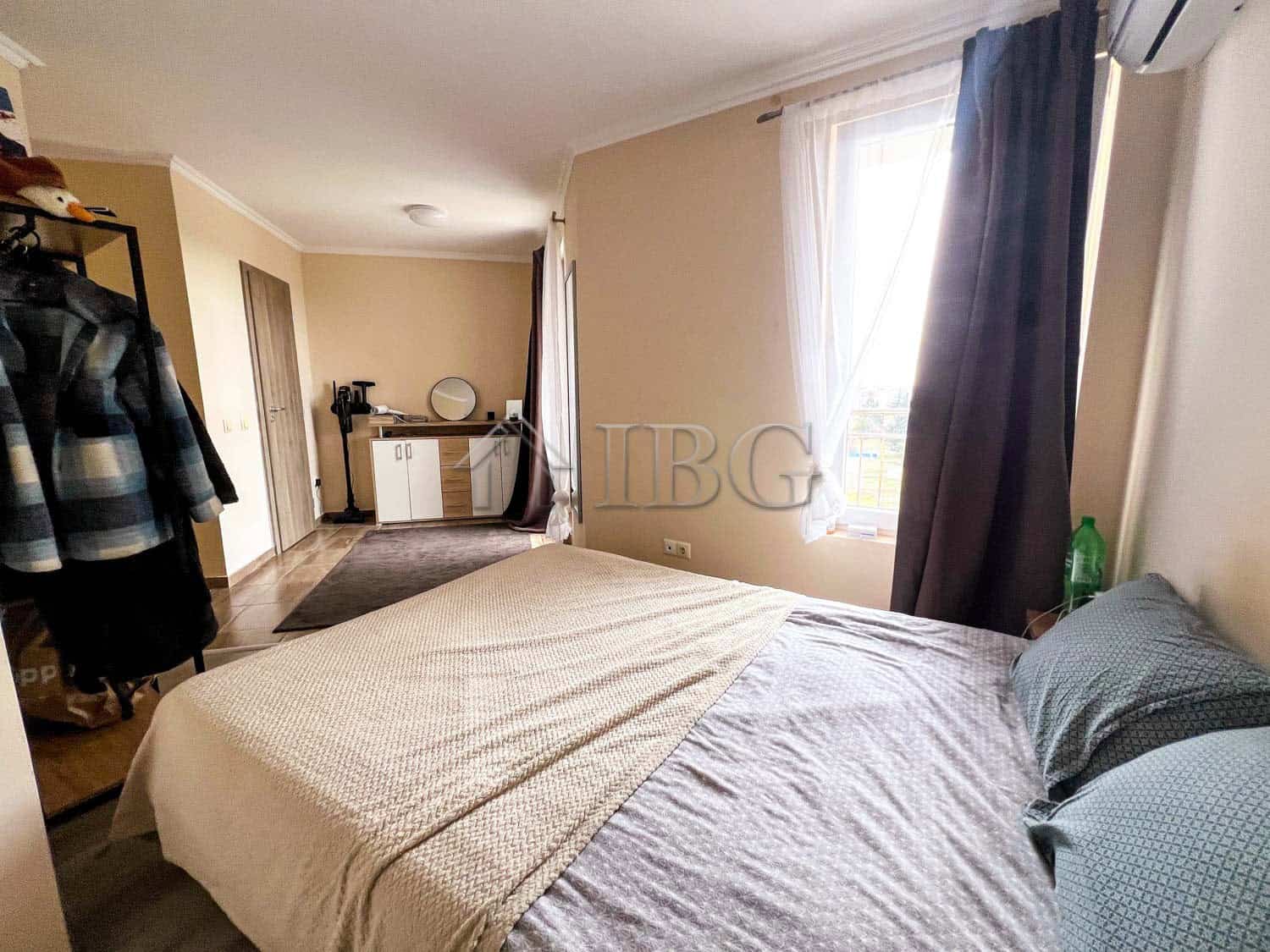 Bright 1-bedroom apartment with pool view in Sunny Beach, perfect for relaxing stays. Modern interio.