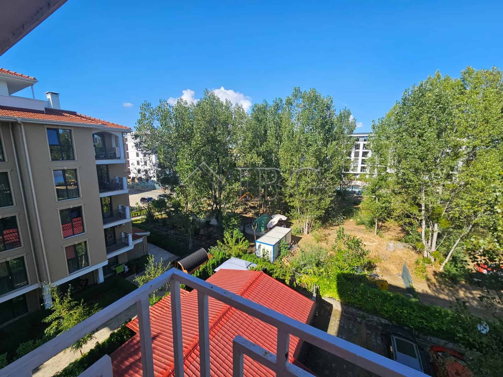 Bright 1-bedroom apartment with balcony in Gerber 4 Residence, Sunny Beach, Bulgaria.