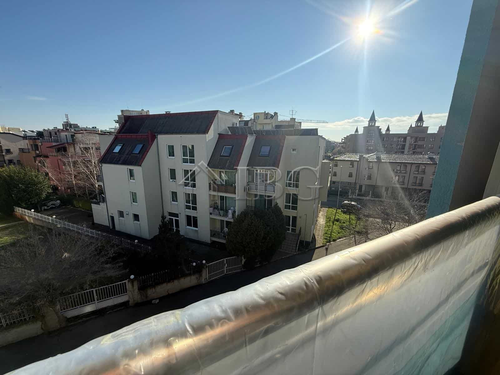 Modern studio apartment with balcony and city views in Sun City 1, Sunny Beach.