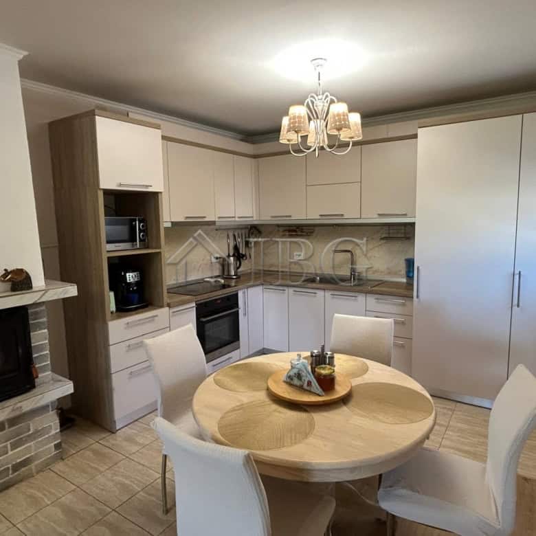 House with modern kitchen and dining area in Kamenar district, Pomorie.