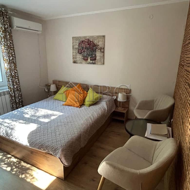 Bright interior of a renovated 3-bedroom house just 5 km from the sea in Kamenar district, Pomorie.