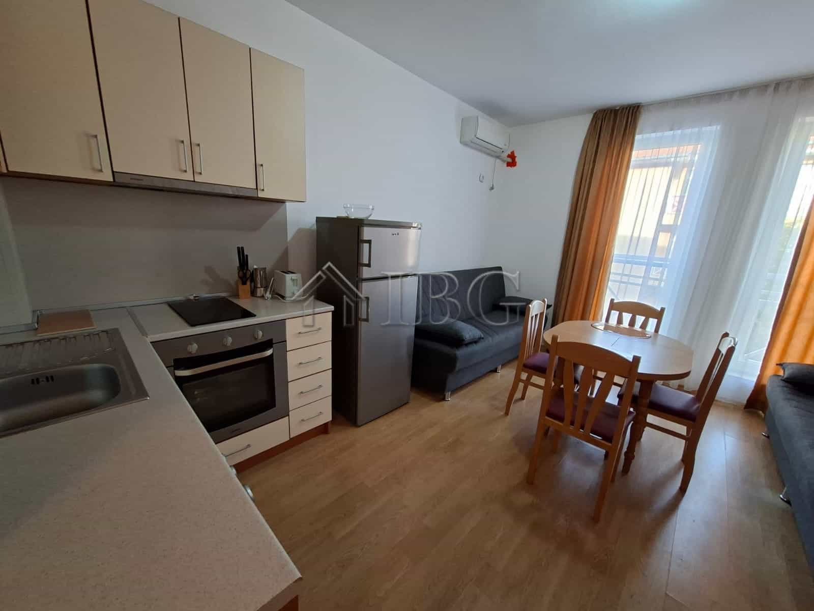 Furnished studio apartment with modern kitchen and dining area in Sunny Beach. Perfect for a comfort.
