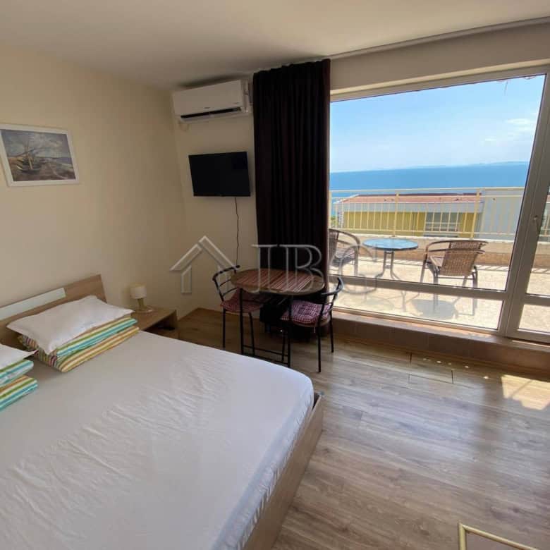 Modern studio with sea view balcony at Crown Fort Club, Grand Resort Fortnoks.