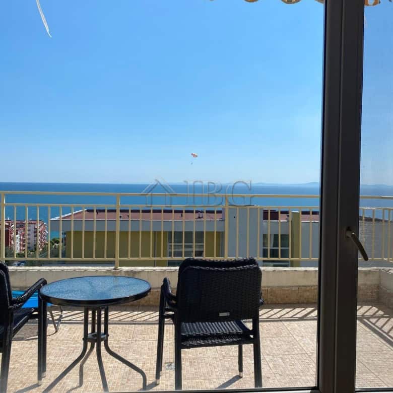 Sea view balcony with outdoor furniture at Crown Fort Club, Grand Resort Fortnoks.