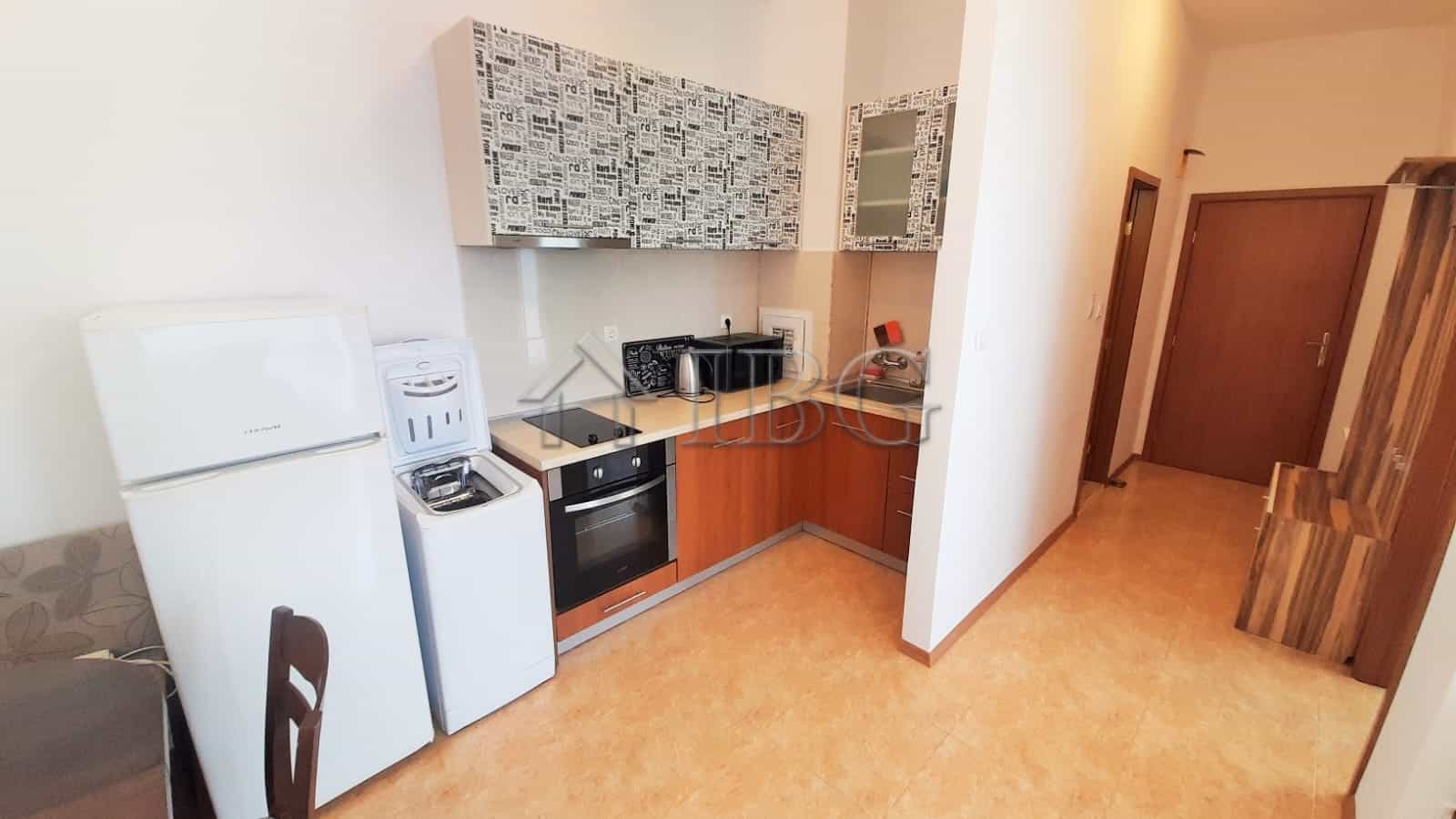 Cozy 1-bedroom apartment with pool view in Sunny Beach, Cacao Beach area.