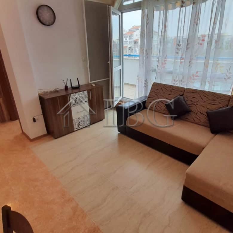 Cozy 1-bedroom apartment with pool view in Sunny Beach, Cacao Beach area.