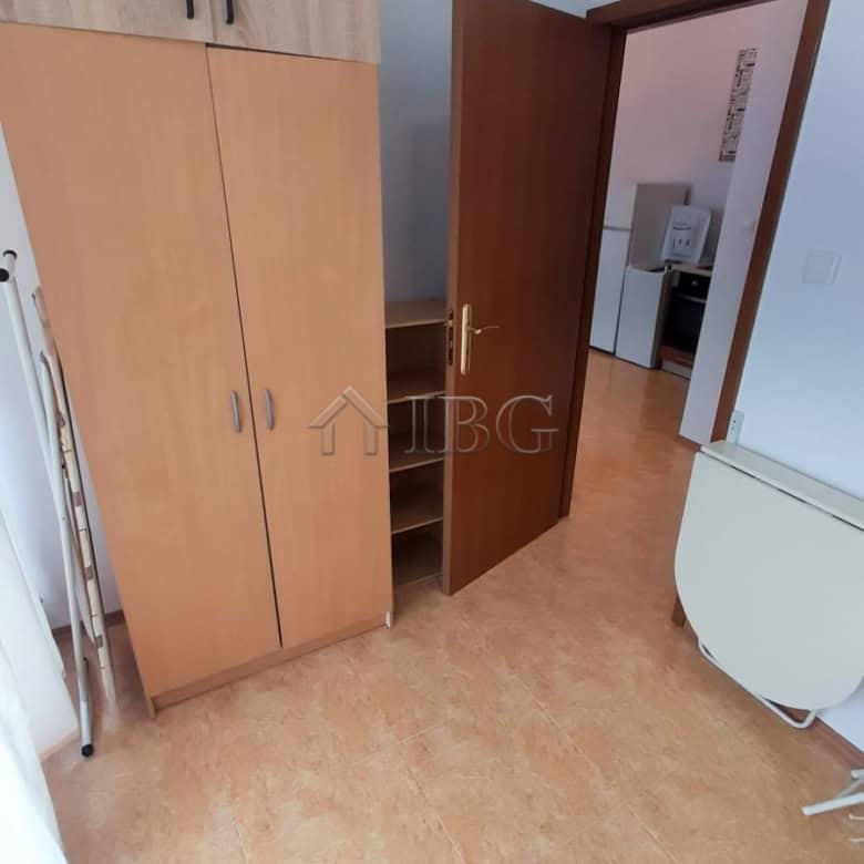 Comfortable 1-bedroom apartment with pool view in Sunny Beach, Cacao Beach. Perfect for relaxing hol.